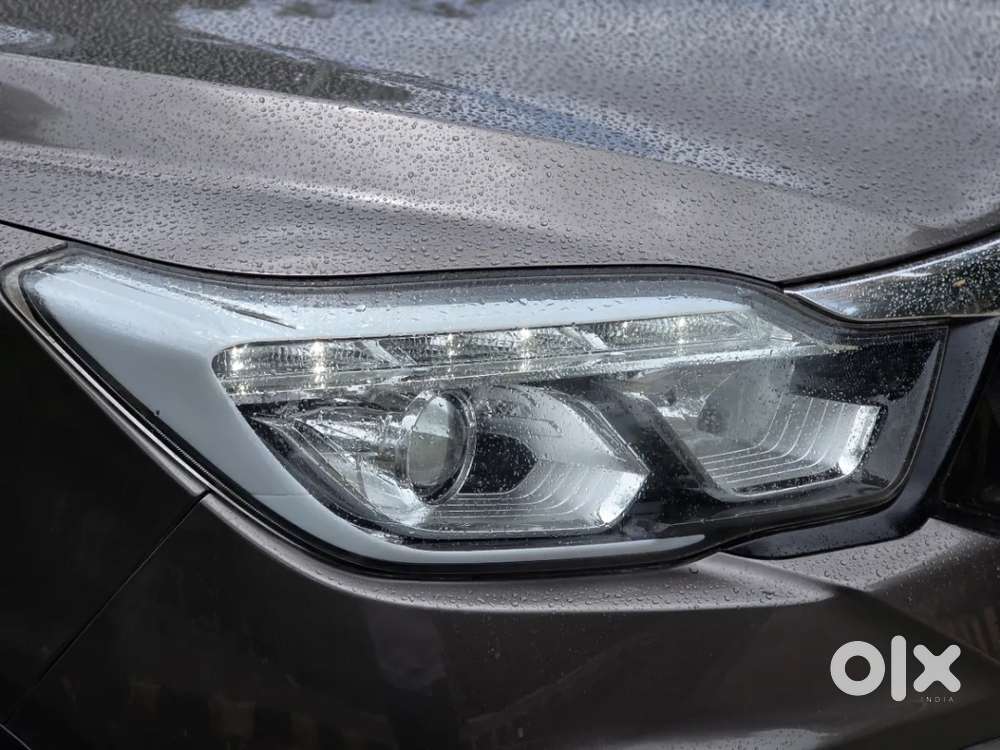 Mahindra Alturas G4 4wd At, 2019, Diesel