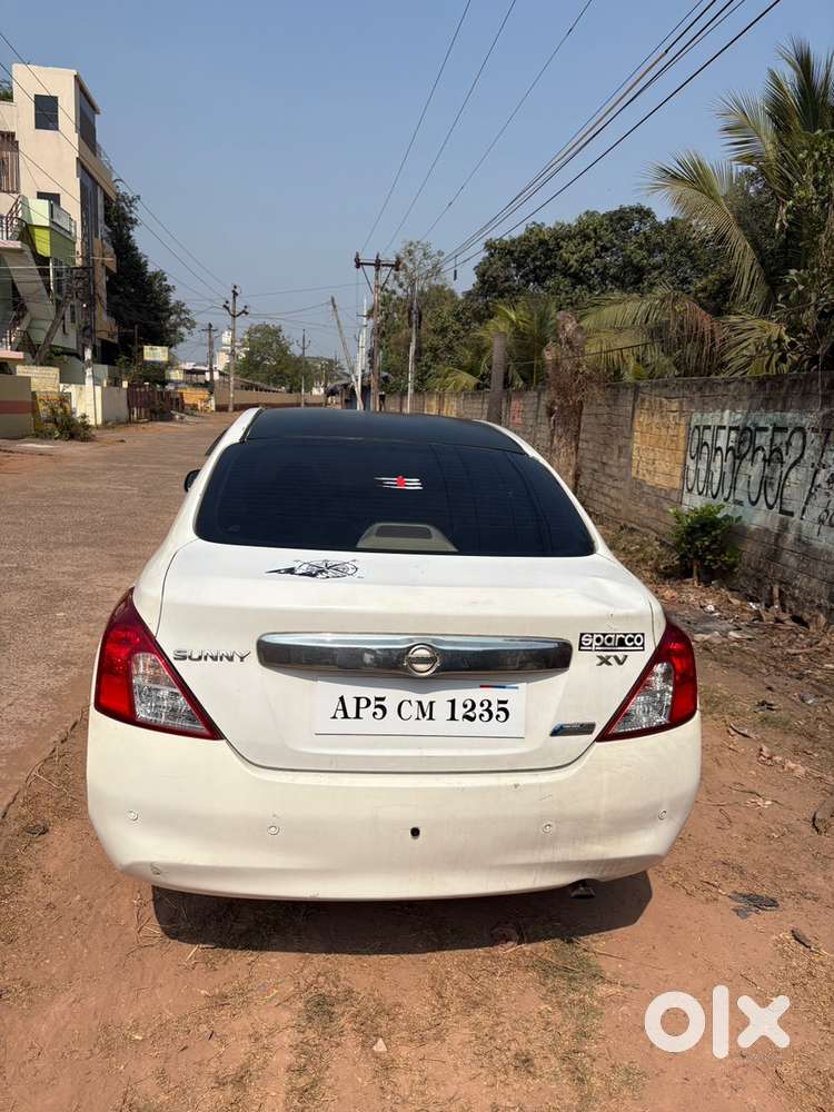 Nissan Sunny 2012 Diesel Well Maintained