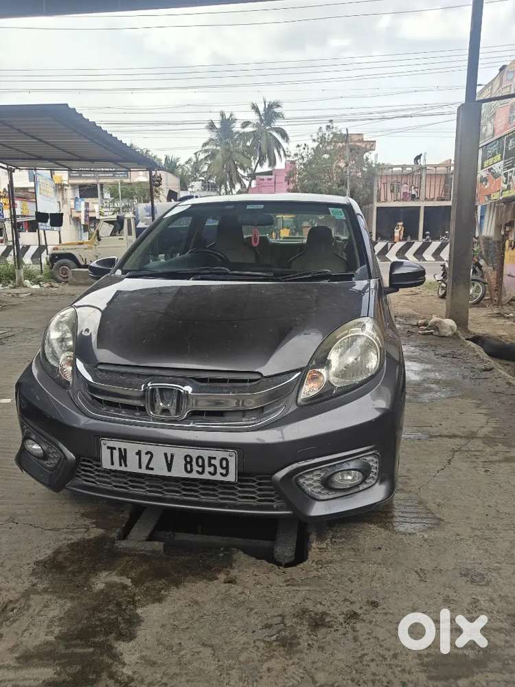 Honda Amaze 2017 Petrol Well Maintained