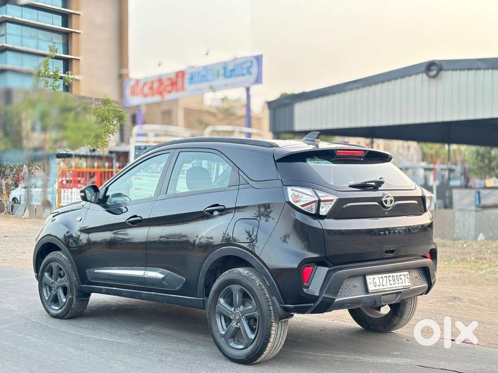 Tata Nexon 1.5 Revotorq Xz Plus (o) Dark Edition, 2023, Diesel