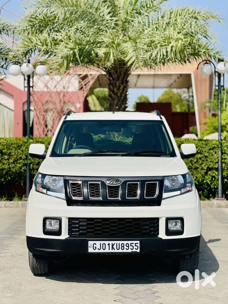 Mahindra Tuv 300 T10, 2019, Diesel