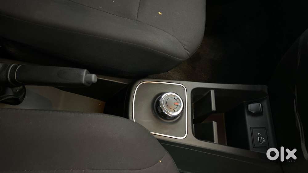 Renault Kwid Amt, 2025, Petrol