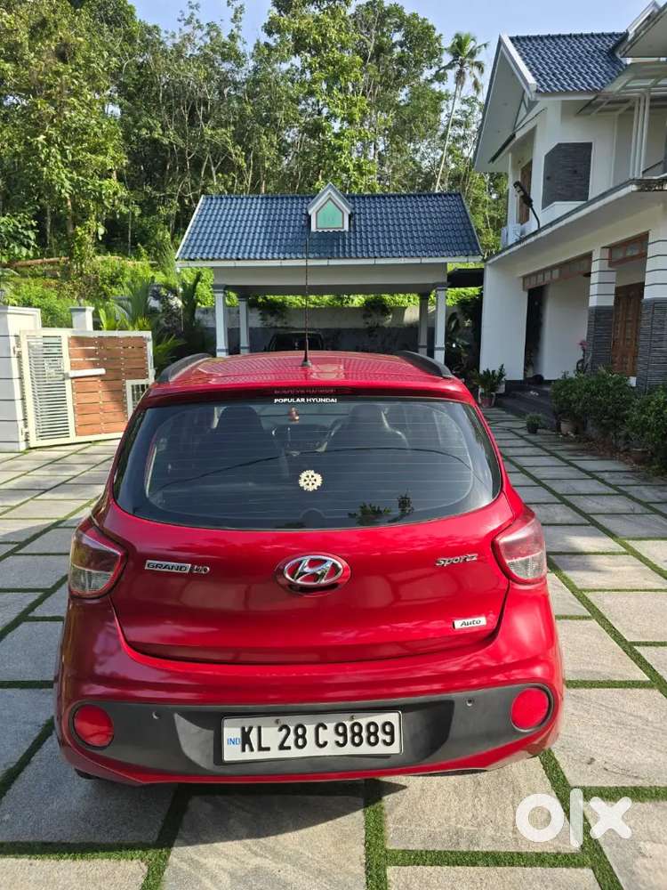Hyundai I10 Sportz 2018 Petrol