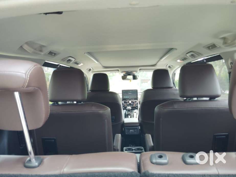 Toyota Innova Hycross Zx(o), 2025, Petrol