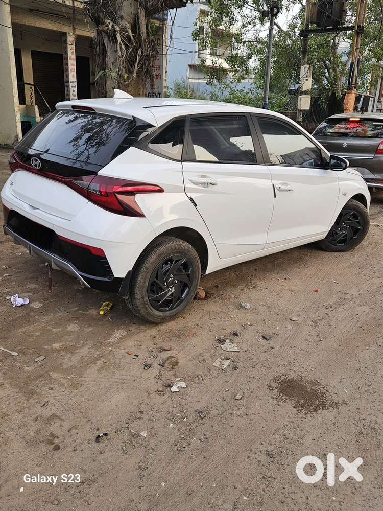 Hyundai New I20 2026 Cng & Hybrids 5500 Km Driven
