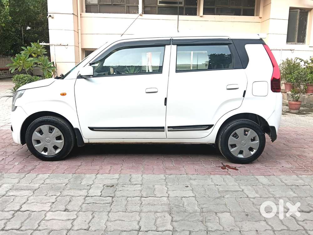 Maruti Suzuki Wagon R Vxi 1.0 Cng, 2024, Cng & Hybrids
