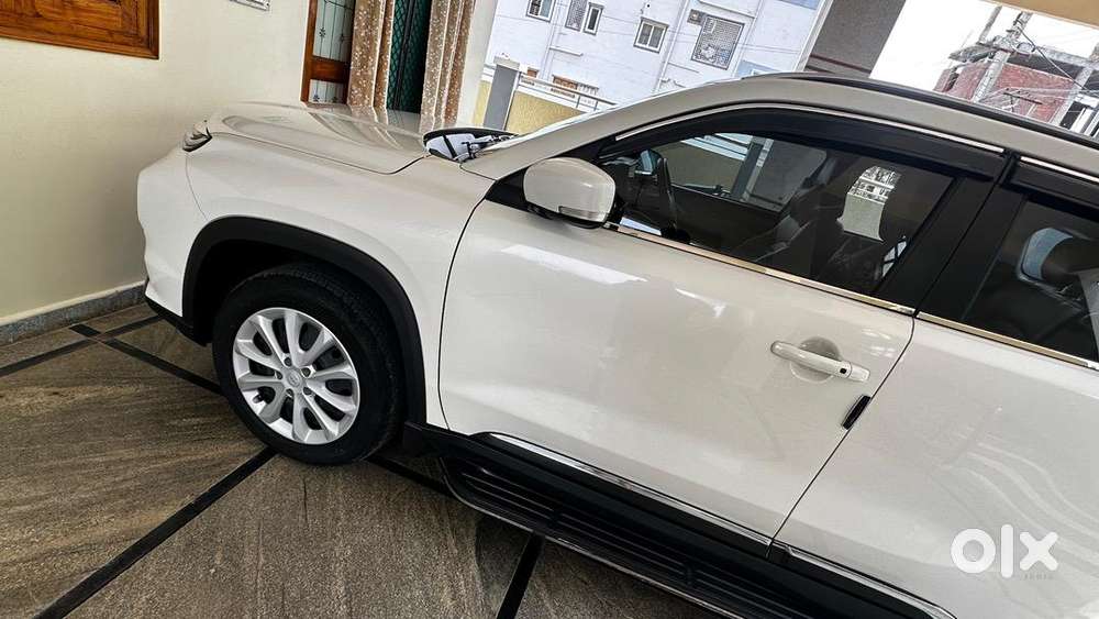 Toyota Urban Cruiser Hyryder 2023 Petrol 21242 Km Driven