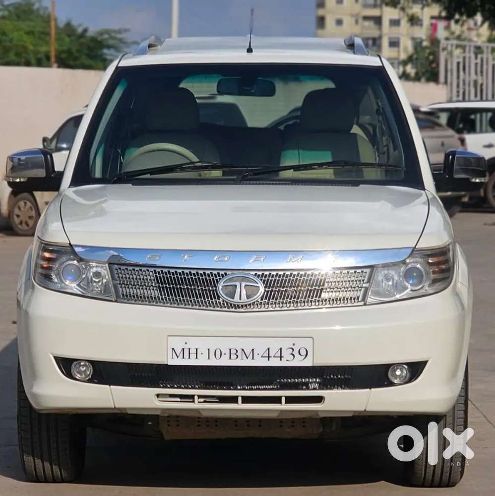Tata Safari Storme 2014 Diesel Manual Car