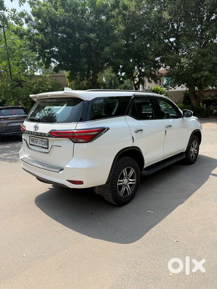 Toyota Fortuner 4x2 At 2.7 Petrol, 2024, Petrol