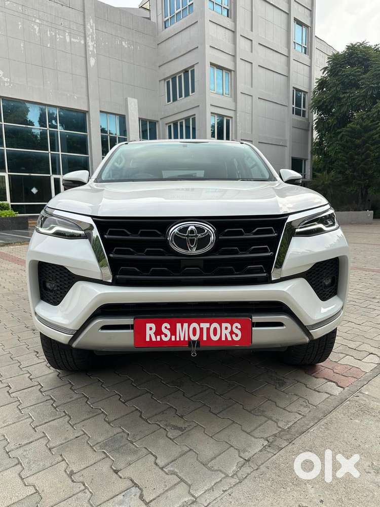 Toyota Fortuner 4x2 At 2.8 Diesel, 2025, Diesel