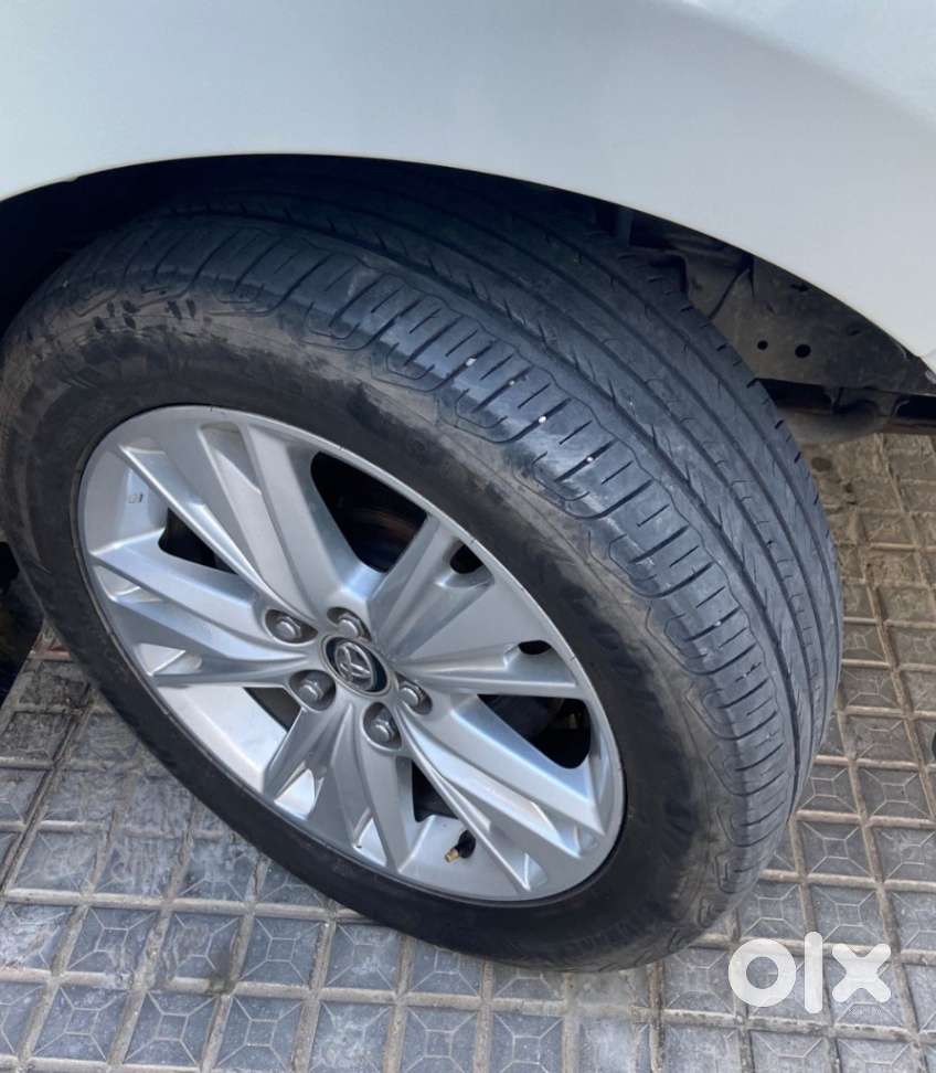 Toyota Innova Crysta 2.7 Zx At, 2019, Petrol