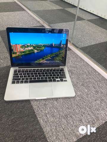 Apple MacBook pro 13.3”i5 16GB 128GB 2014 A1502Refurbished