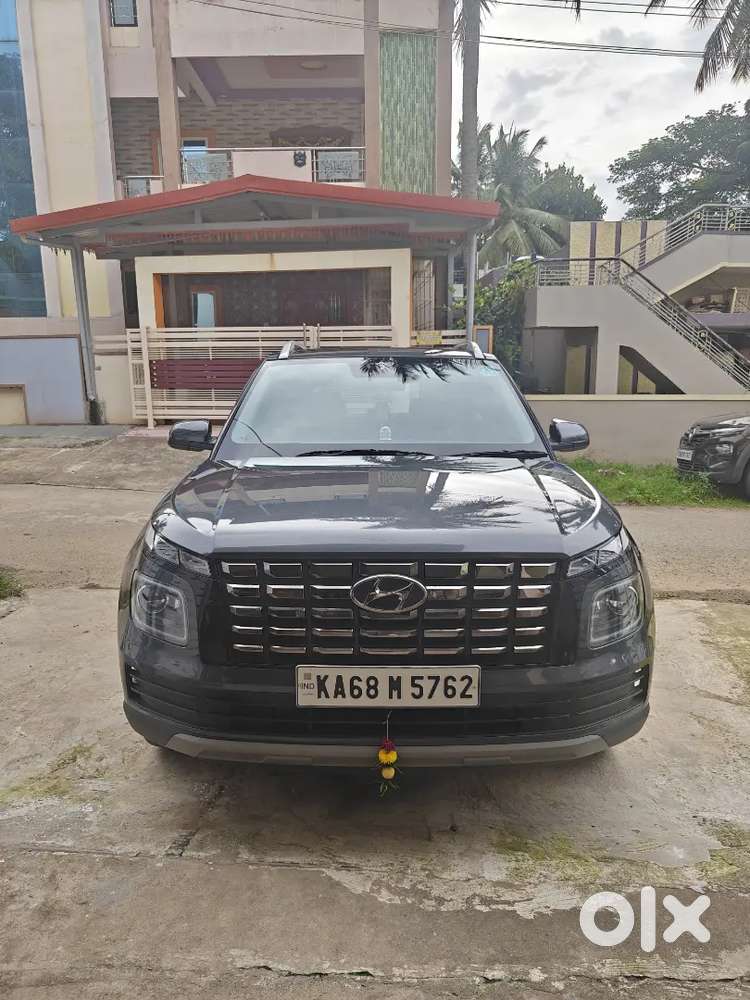 Hyundai Venue 1.2 Petrol Manual 2025