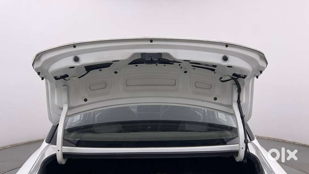 Hyundai Aura [2023-ongoing] 1.2 S Petrol Manual, 2020, Petrol