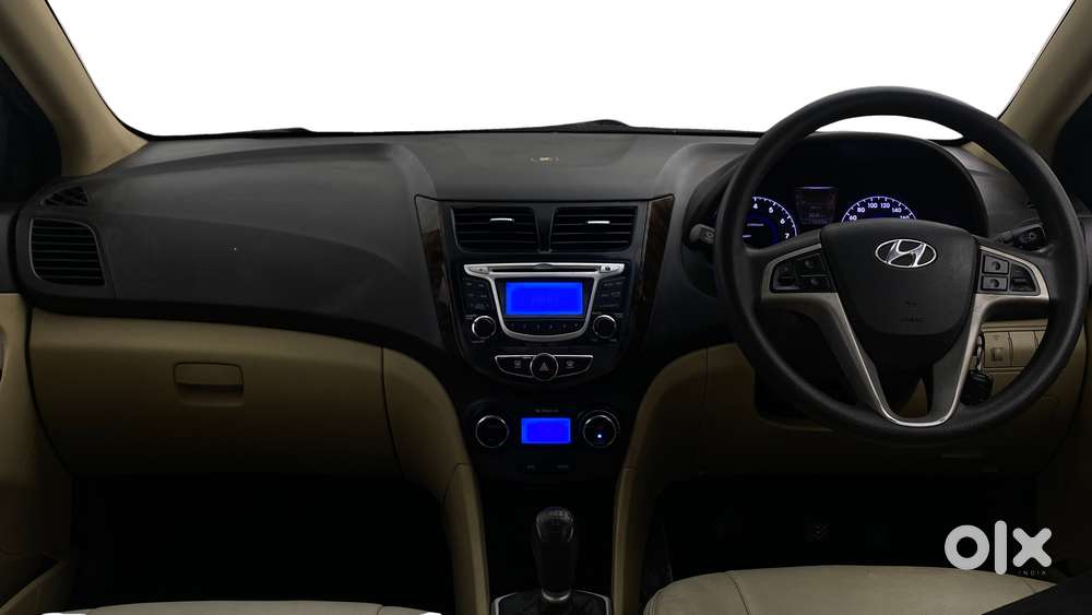 Hyundai Verna Fluidic 1.6 Vtvt Sx, 2013, Petrol