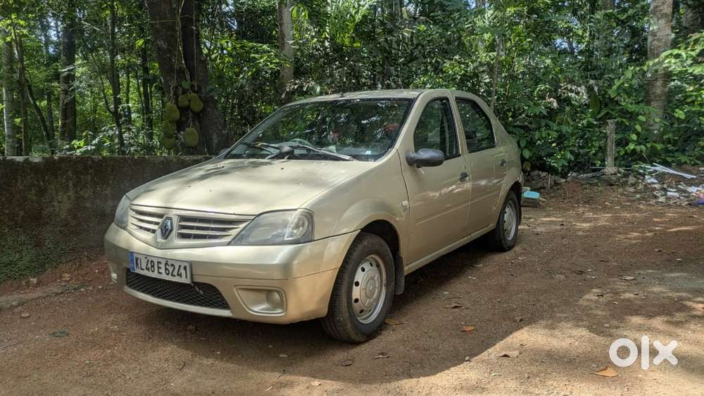 Mahindra Logan Petrol 2007
