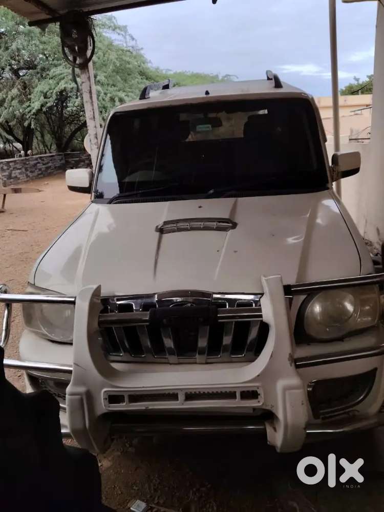 Mahindra Scorpio Diesel 2014