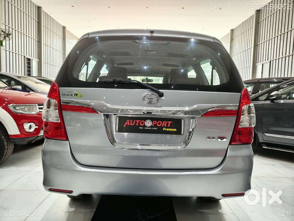Toyota Innova 2.5 Vx 7 Seater Bs Iv, 2015, Diesel