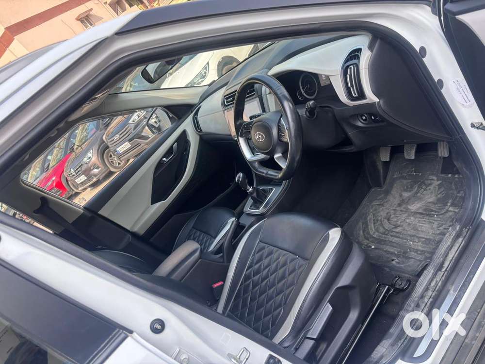 Hyundai Creta Sx Petrol Mt, 2022, Petrol