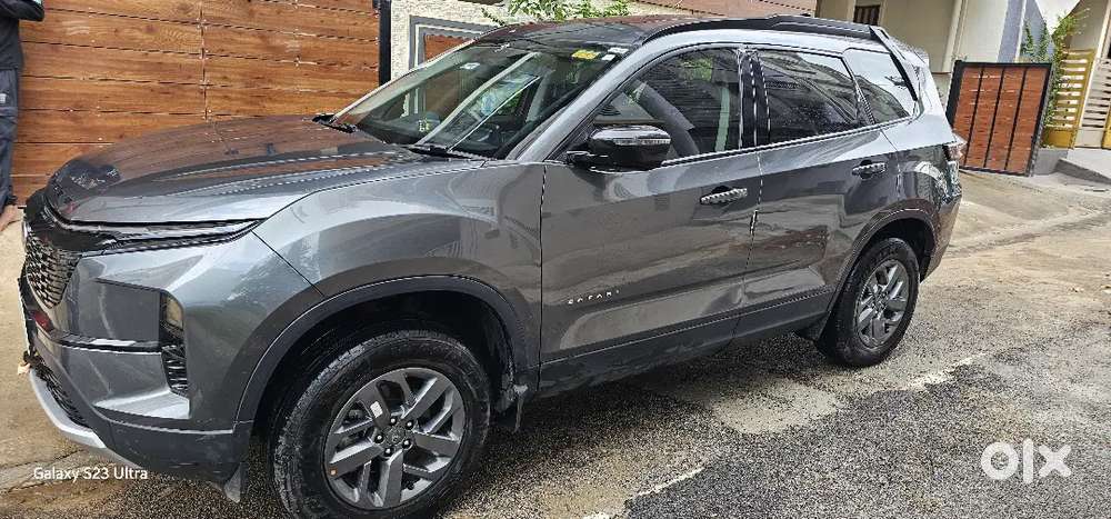Tata Safari Very Less Driven With Accessories Installed