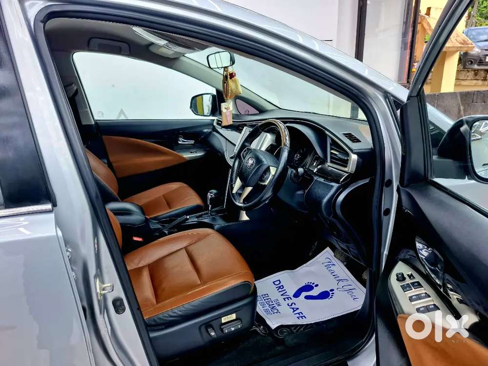 Crysta 2019 Automatic 2.8 Z, Immaculate Condition