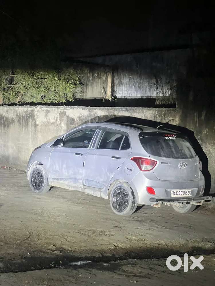 Hyundai I10 Sportz Diesel Manual 2014