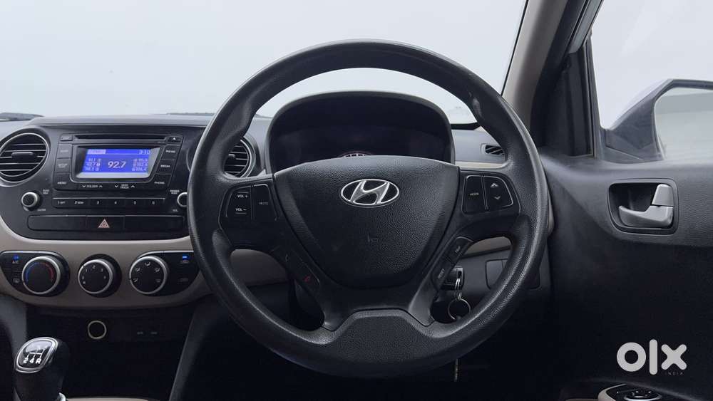 Hyundai Grand I10 Sportz 1.2 Kappa Vtvt, 2015, Petrol