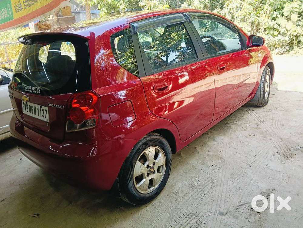 Chevrolet Aveo U-va, 2011, Petrol