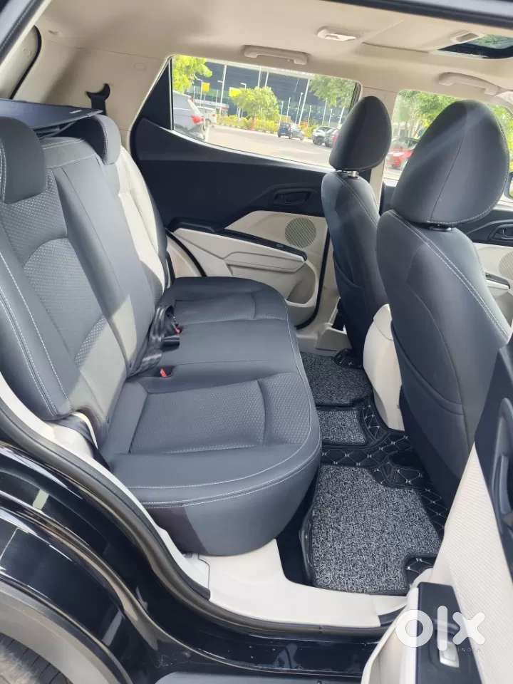Mahindra Xuv300 W6 Diesel, 2021, Diesel
