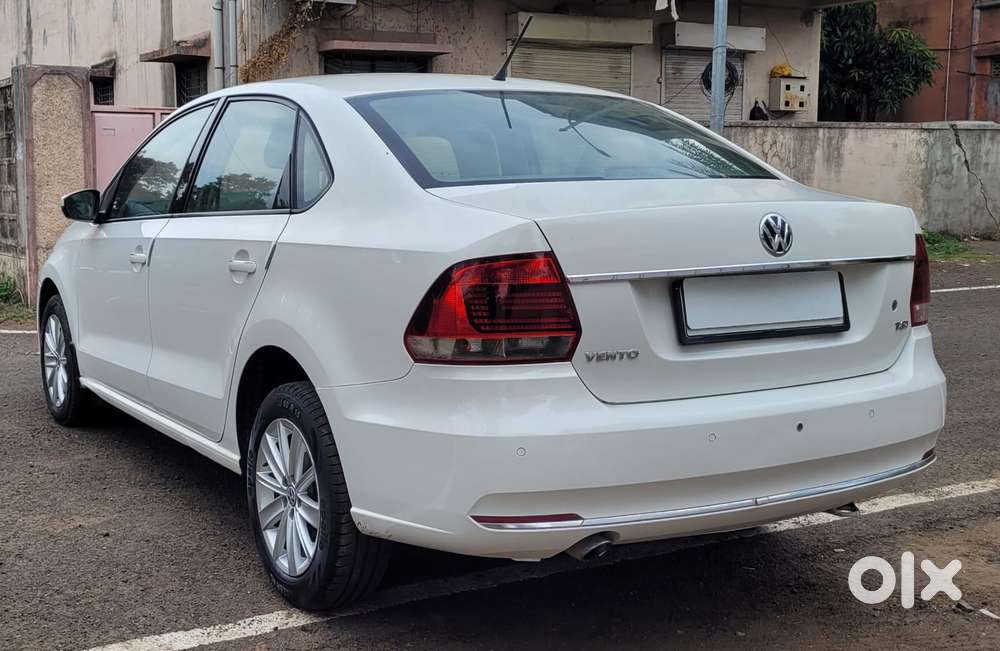 Volkswagen Vento 1.2 Tsi Highline At, 2016, Petrol