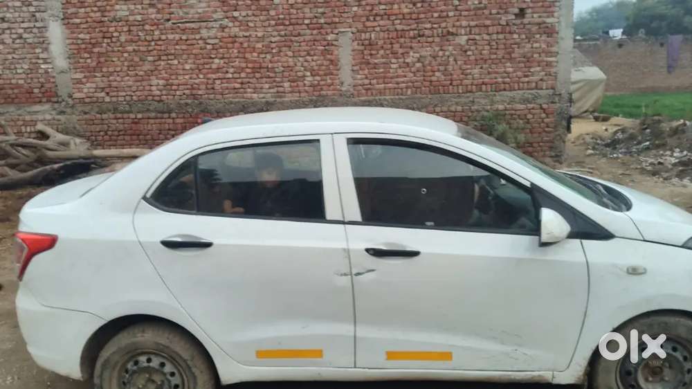 Hyundai Xcent 2017 Petrol 34000 Km Driven