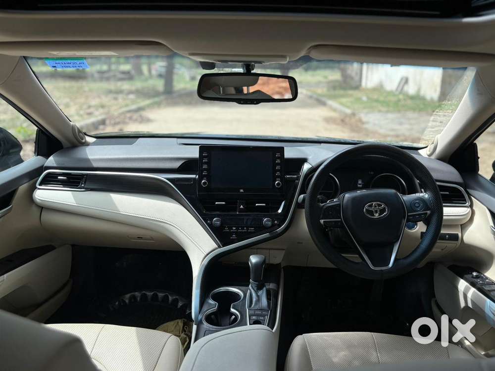 Toyota Camry [2019-ongoing] 2.5 Hybrid, 2024, Petrol