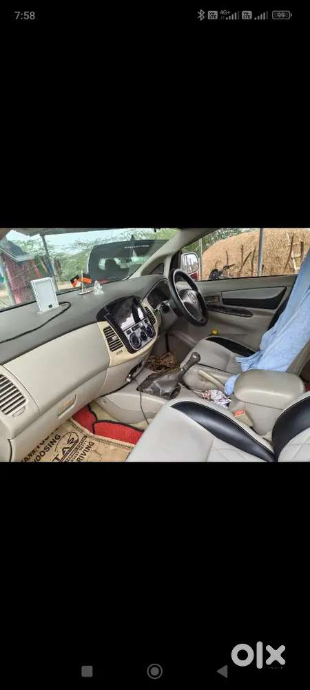 Toyota Innova Petrol 2008