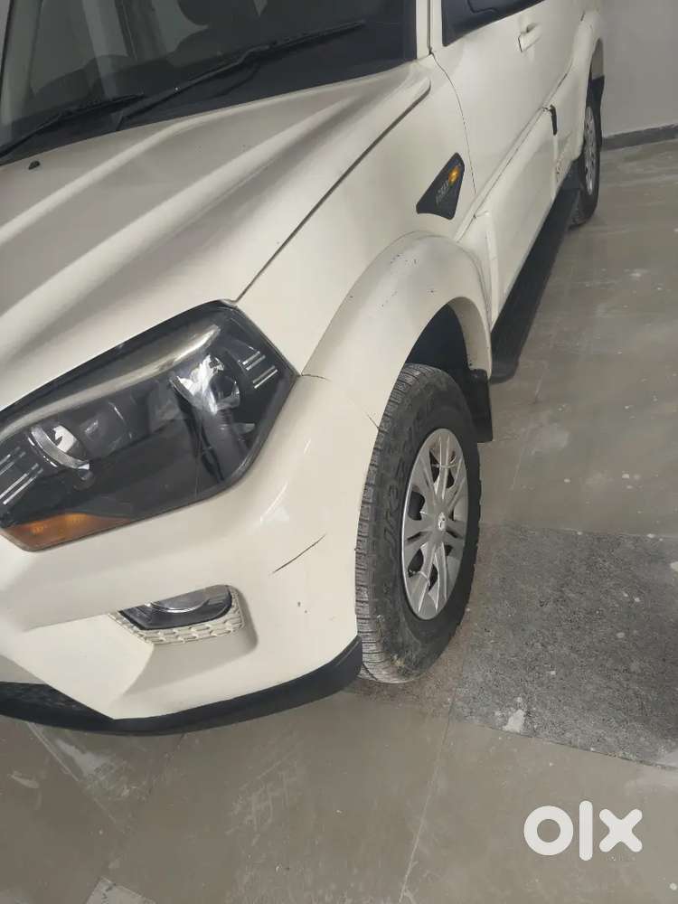 Mahindra Scorpio 2016 Diesel 120300 Km Driven