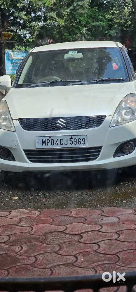 Maruti Suzuki Swift 2012 Diesel 76000 Km Driven