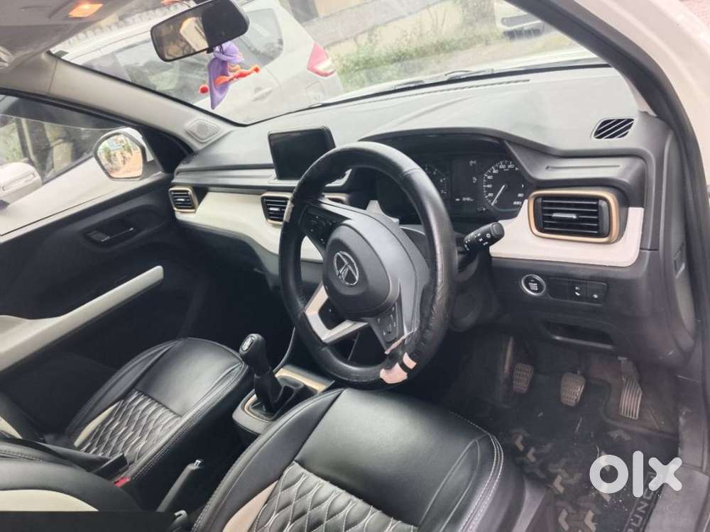 Tata Punch Pure, 2022, Petrol