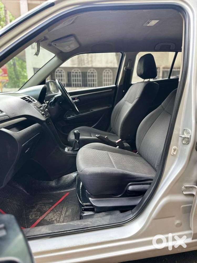 Maruti Suzuki Swift Vvt Zxi, 2014, Petrol