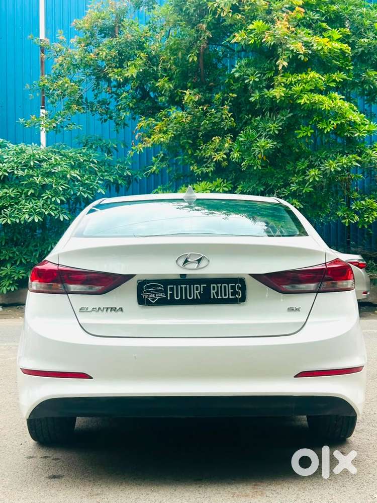 Hyundai Elantra 1.6 Sx Option At, 2018, Petrol