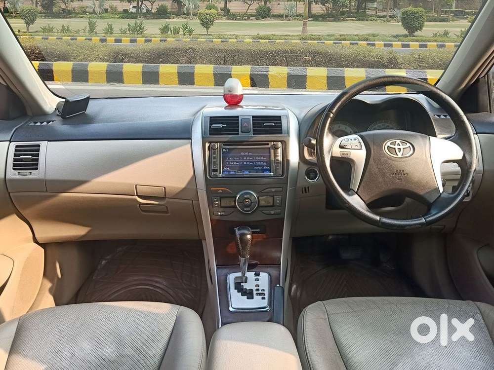 Toyota Corolla Altis Vl, 2013, Petrol