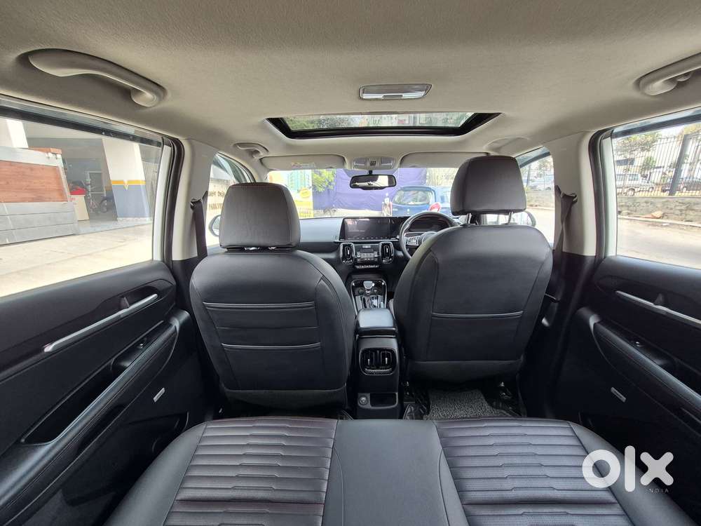 Kia Sonet Gtx Plus Turbo Dct, 2021, Petrol