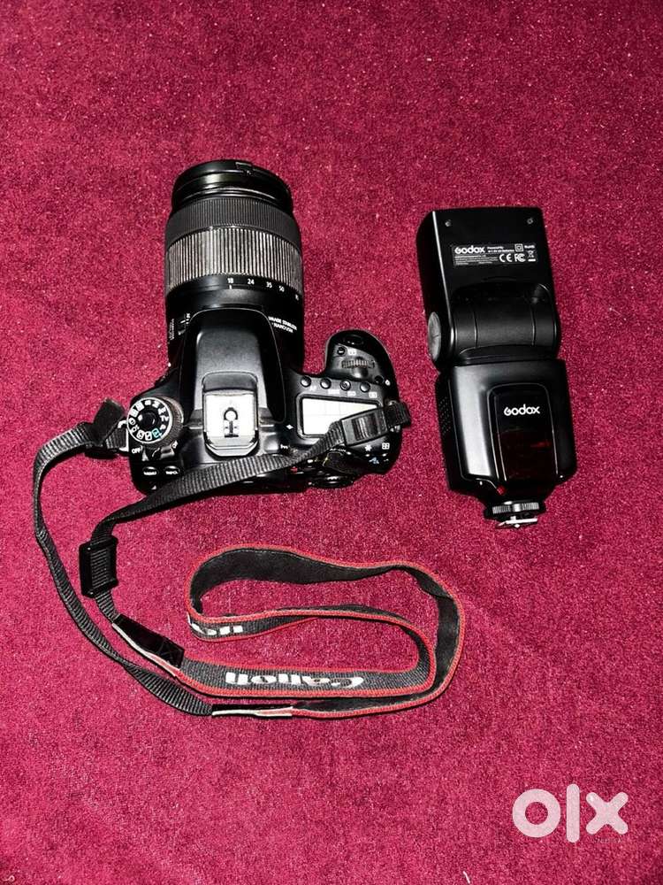 Urgent Sale - Canon 80D/Lens/Flash/Umbrella light Kit