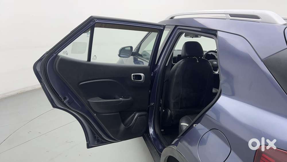 Hyundai Venue [2022-ongoing] 1.5 Crdi Sx, 2021, Diesel