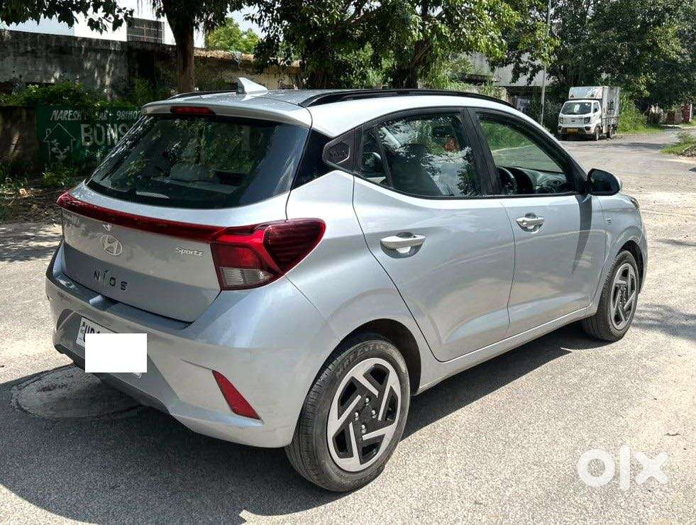 Hyundai Grand I10 Nios Sportz Amt 1.2 Kappa Vtvt, 2023, Petrol