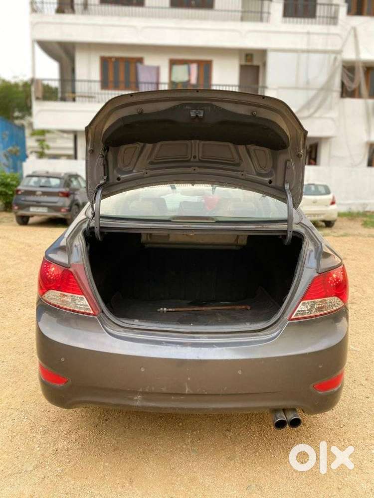 Hyundai Verna 1.6 Sx Crdi, 2012, Diesel