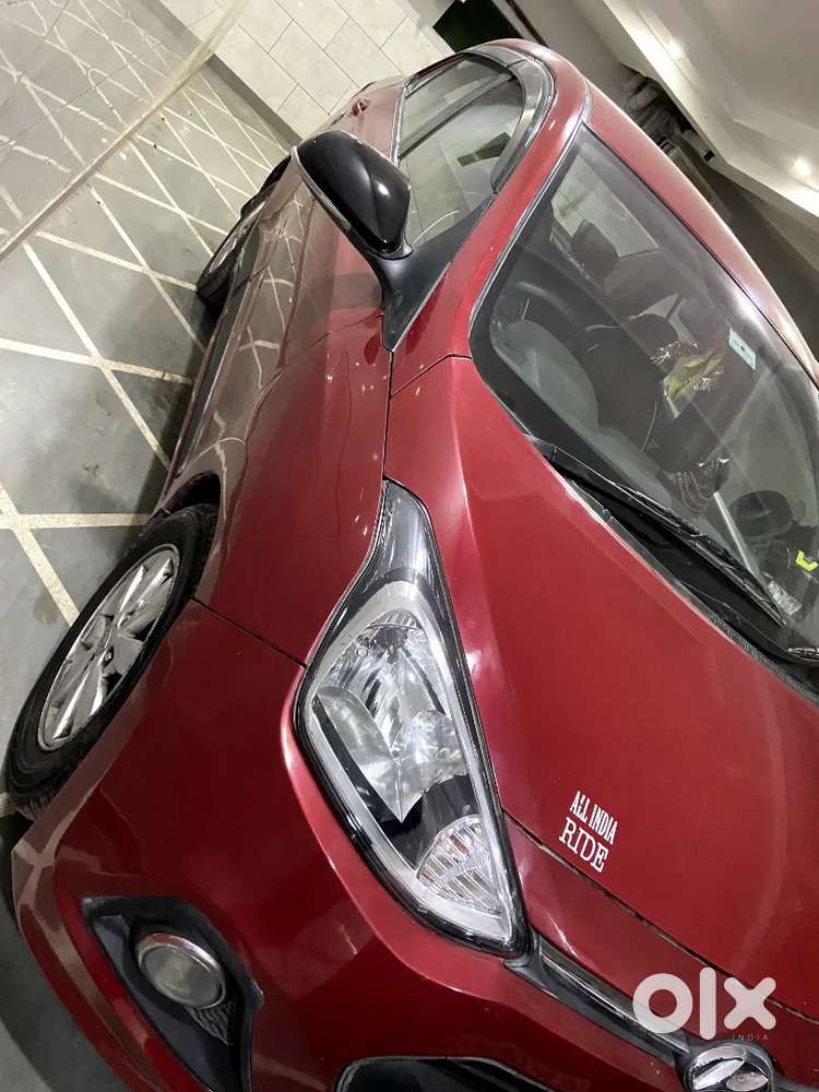 Hyundai Xcent Petrol 2015