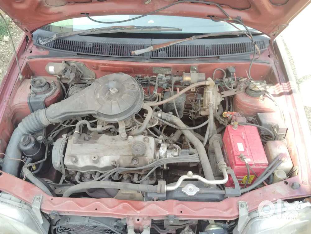 Maruti Suzuki Esteem 1998