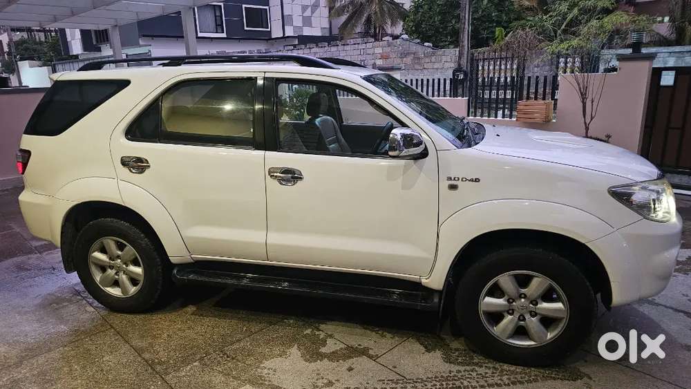 Toyota Fortuner 4x4 2011 Diesel