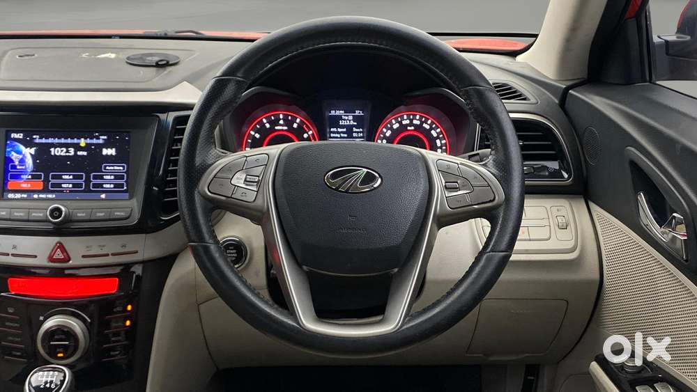 Mahindra Xuv300 W8, 2019, Petrol
