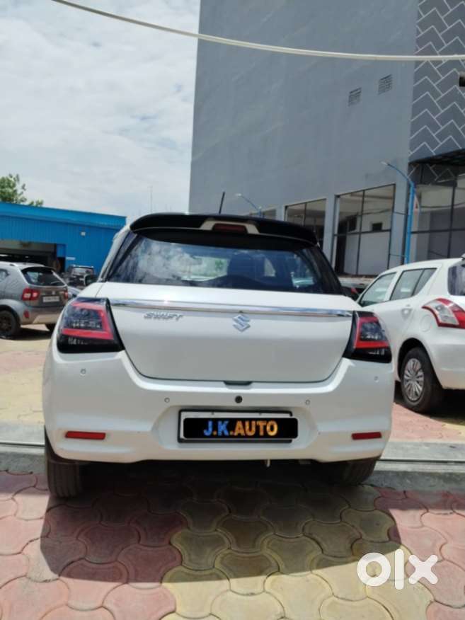 Maruti Suzuki Swift 1.2 Vxi (o), 2025, Petrol