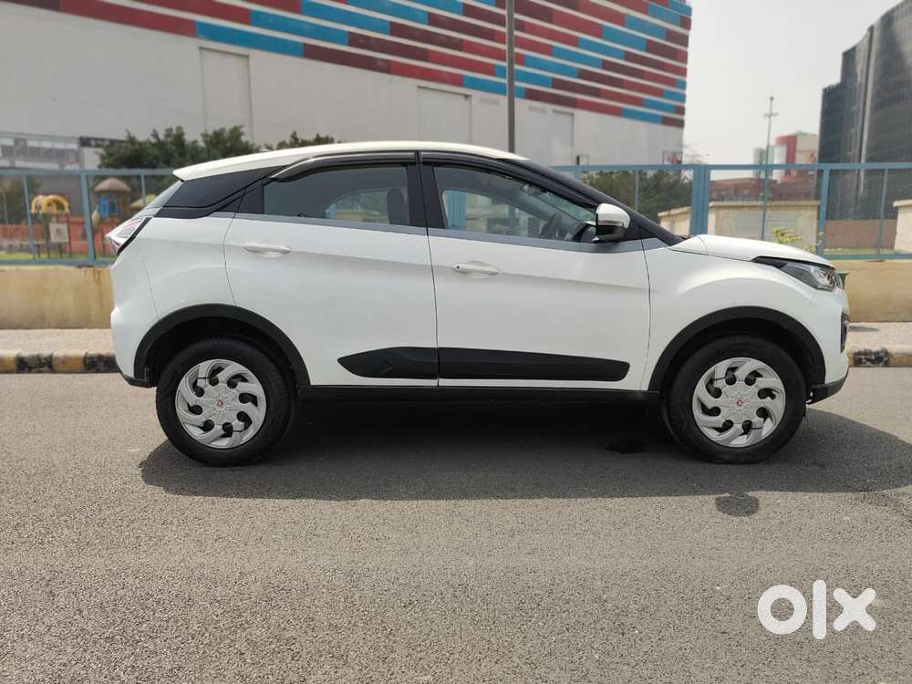 Tata Nexon 1.2 Revotron Xm (s), 2020, Petrol